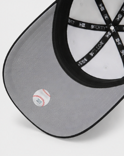 Houston Astros Inaugural Season Cream & Black