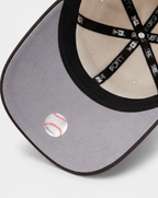 New York Yankees 1998 World Series Cream & Brown