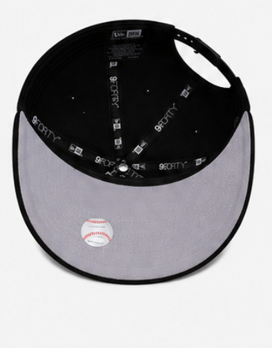 Los Angeles Invert Monogram Black